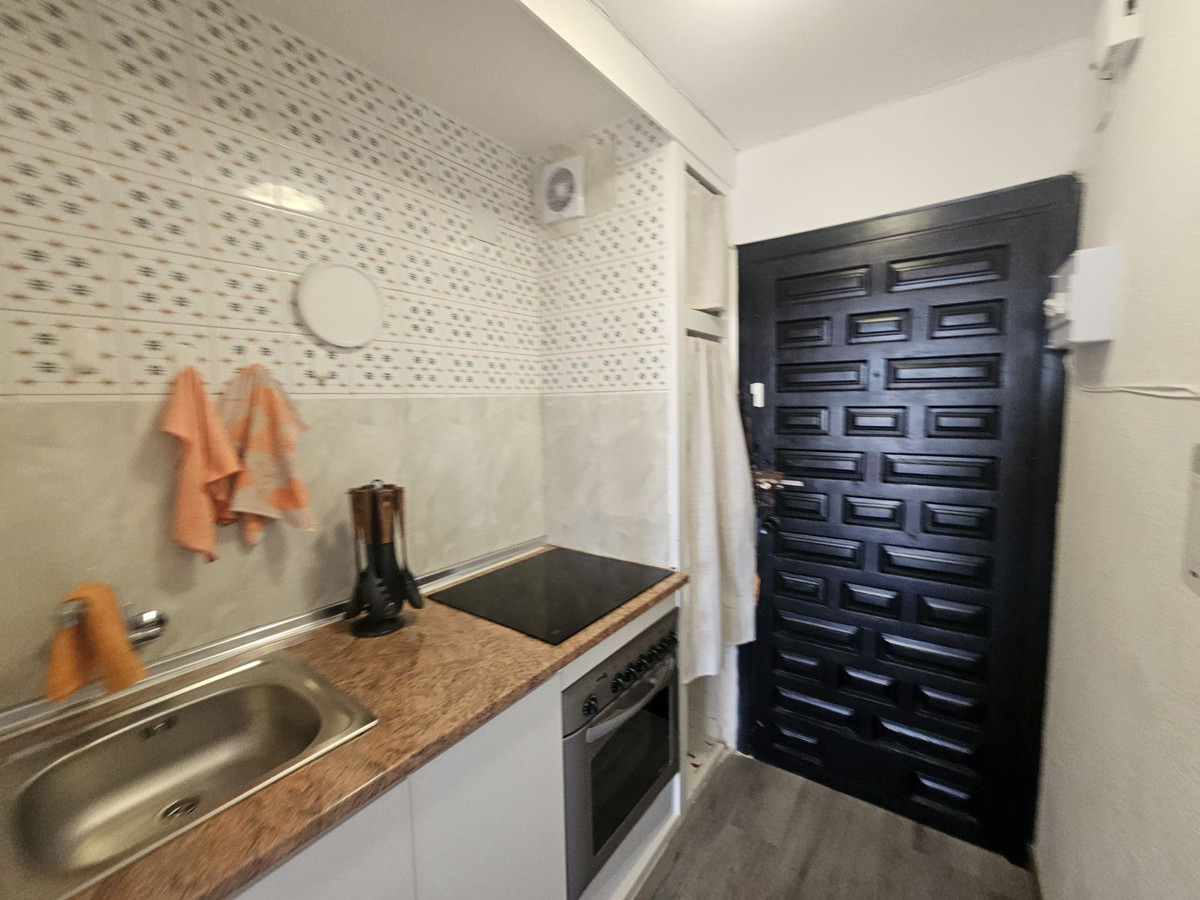 Se vende Apartamento Planta Media de 1 dormitorios en Costa Del Sol, Málaga, España