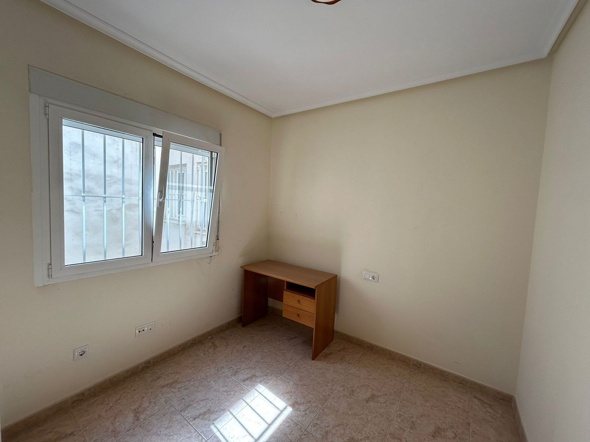 Se vende Apartamento en Planta Última de 3 dormitorios en Costa Blanca, Alicante, España
