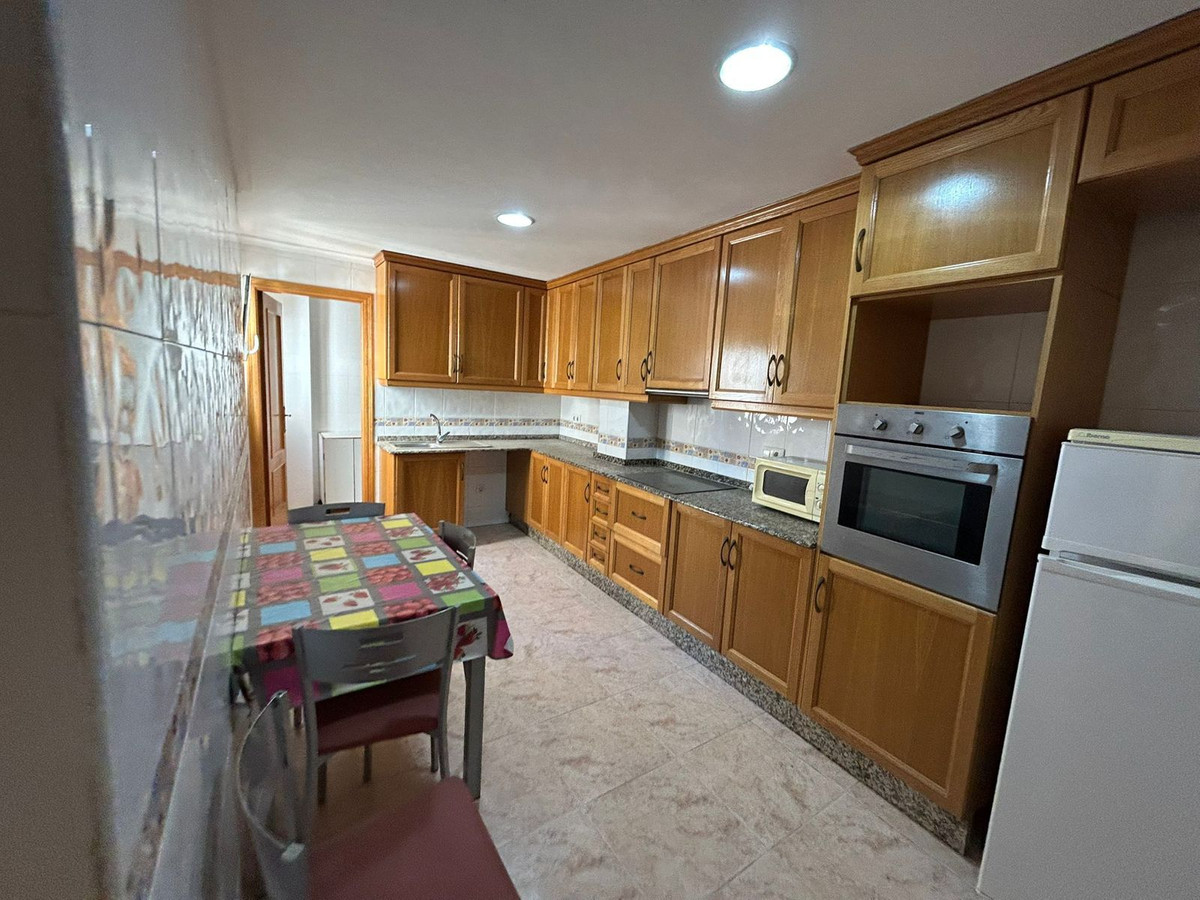 Se vende Apartamento en Planta Última de 3 dormitorios en Costa Blanca, Alicante, España