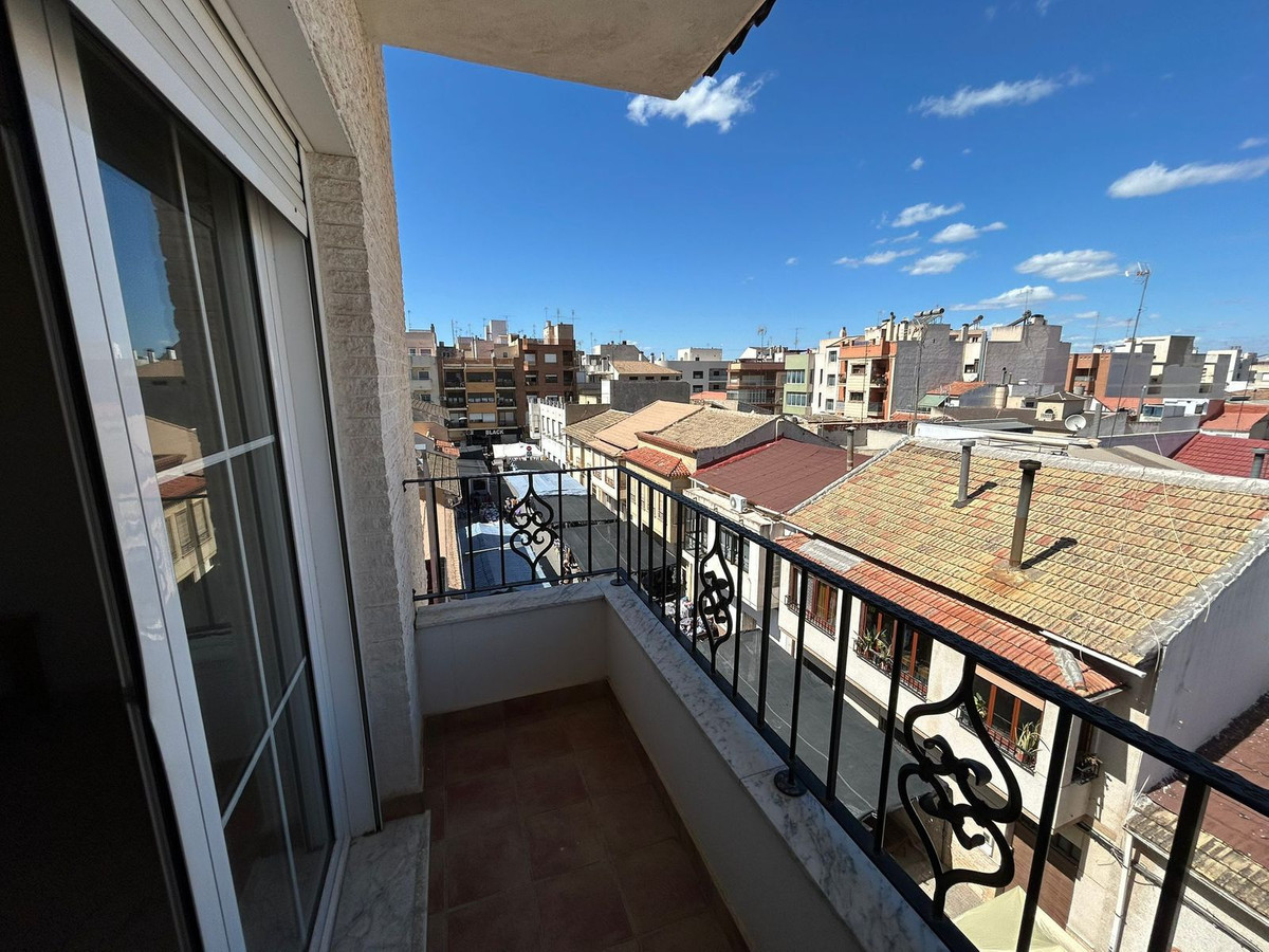 Se vende Apartamento en Planta Última de 3 dormitorios en Costa Blanca, Alicante, España