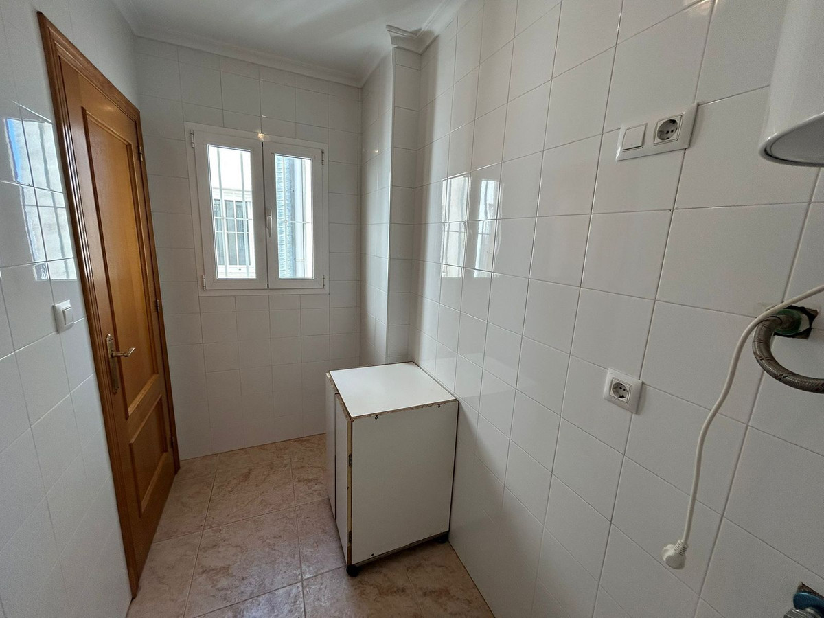 Se vende Apartamento en Planta Última de 3 dormitorios en Costa Blanca, Alicante, España