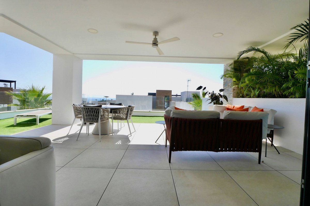 3 Bed Apartment for sale in Cabopino Costa Del Sol, Málaga, Spain
