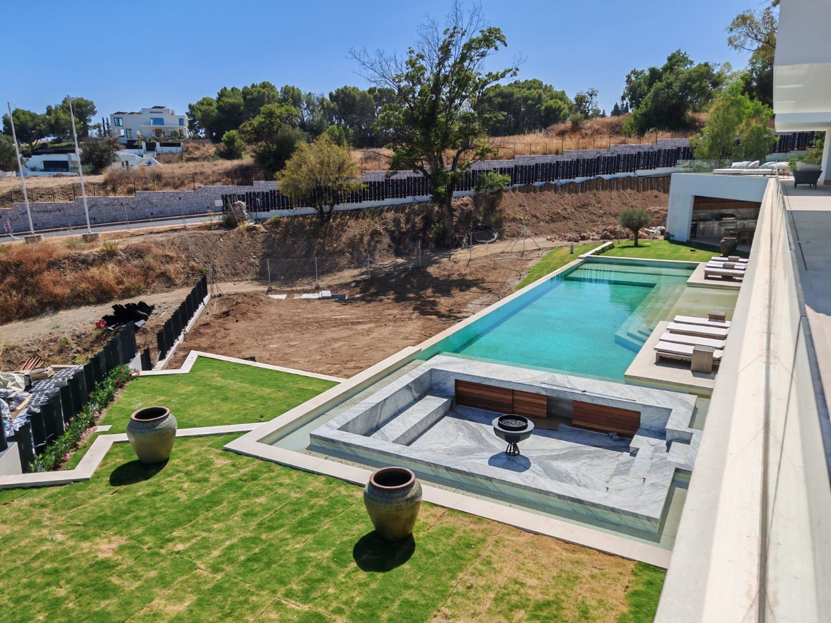 Se vende Villa - Chalet de 7 dormitorios en Costa Del Sol, Málaga, España