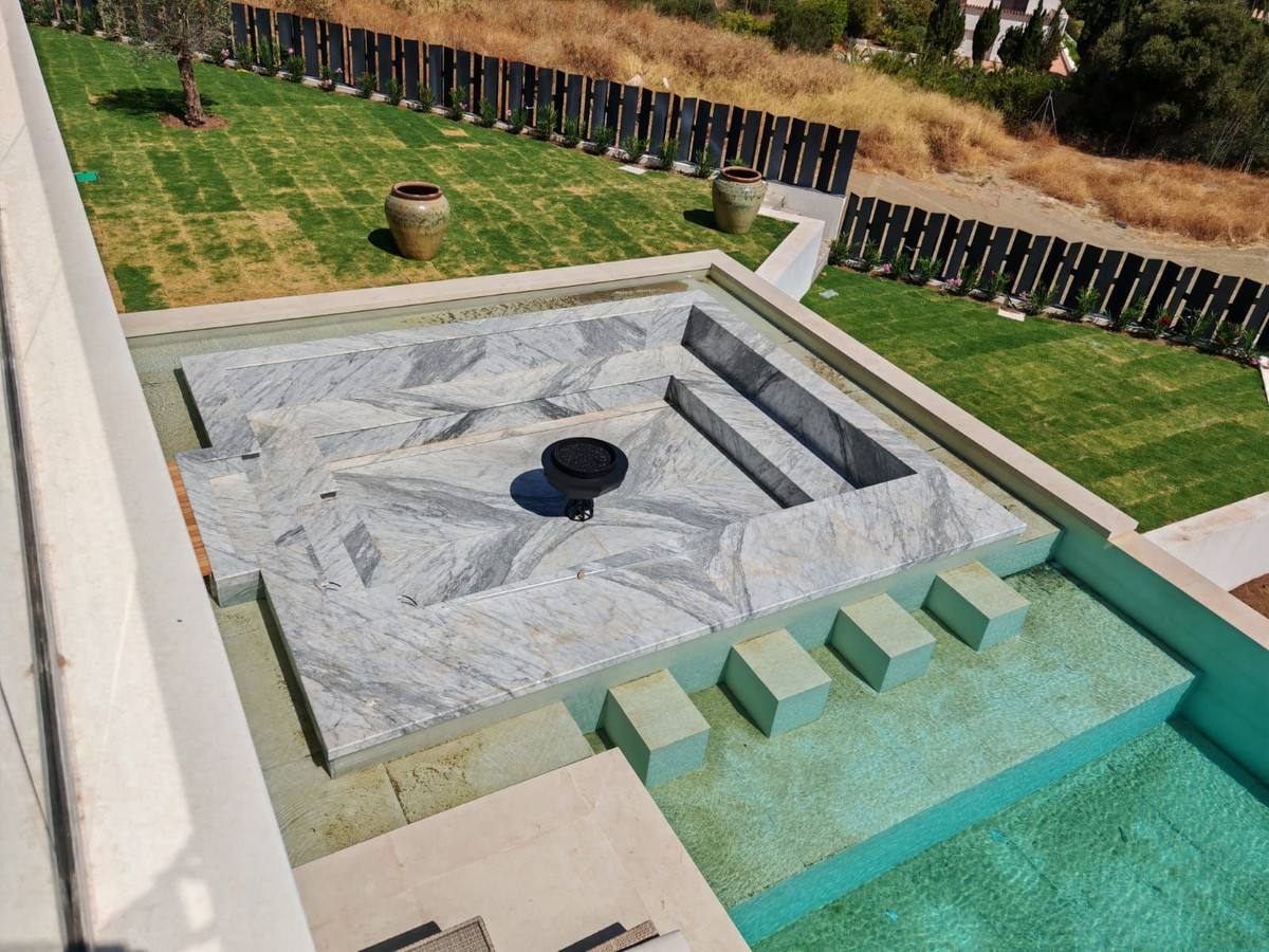 Se vende Villa - Chalet de 7 dormitorios en Costa Del Sol, Málaga, España