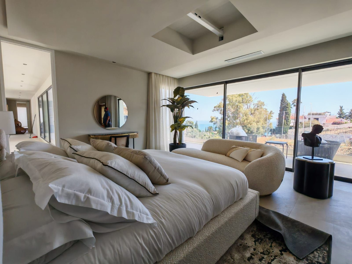 Se vende Villa - Chalet de 7 dormitorios en Costa Del Sol, Málaga, España