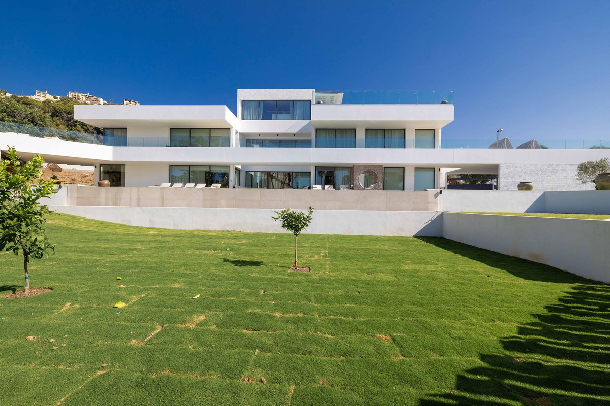 Se vende Villa - Chalet de 7 dormitorios en Costa Del Sol, Málaga, España