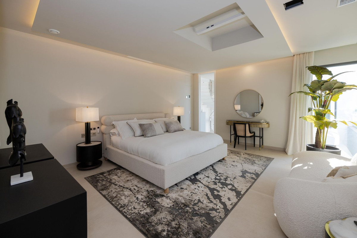 Se vende Villa - Chalet de 7 dormitorios en Costa Del Sol, Málaga, España