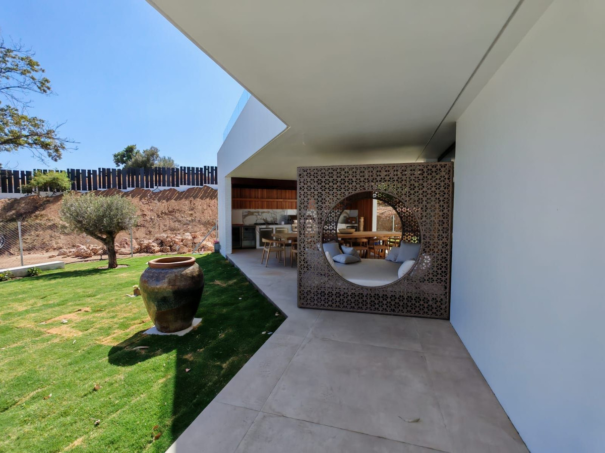 Se vende Villa - Chalet de 7 dormitorios en Costa Del Sol, Málaga, España
