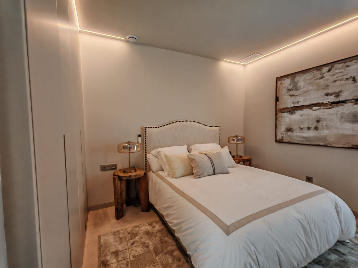 Se vende Villa - Chalet de 7 dormitorios en Costa Del Sol, Málaga, España