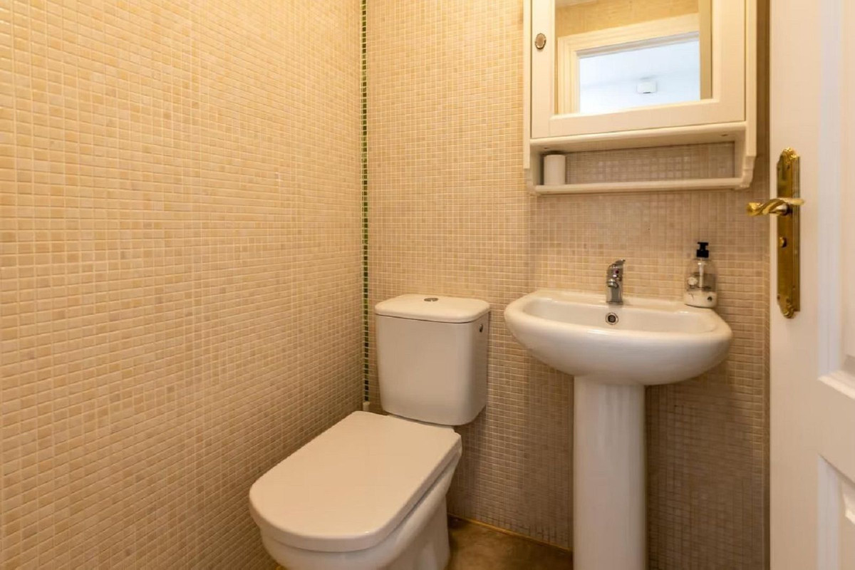 2 Bed Apartment for sale in Carvajal Costa Del Sol, Málaga, Spain