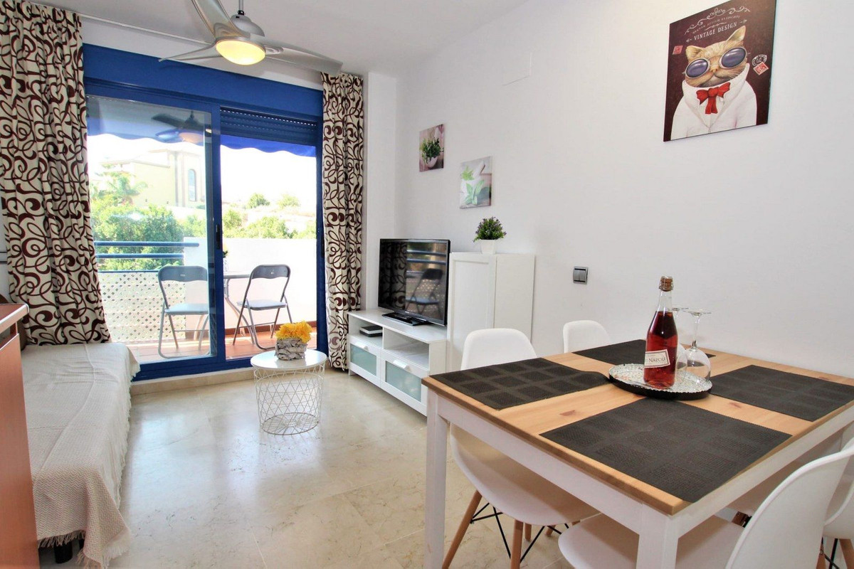 Se vende Apartamento Planta Media de 1 dormitorios en Costa Del Sol, Málaga, España