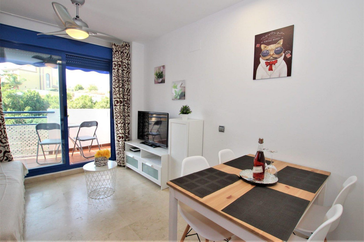 Se vende Apartamento Planta Media de 1 dormitorios en Costa Del Sol, Málaga, España