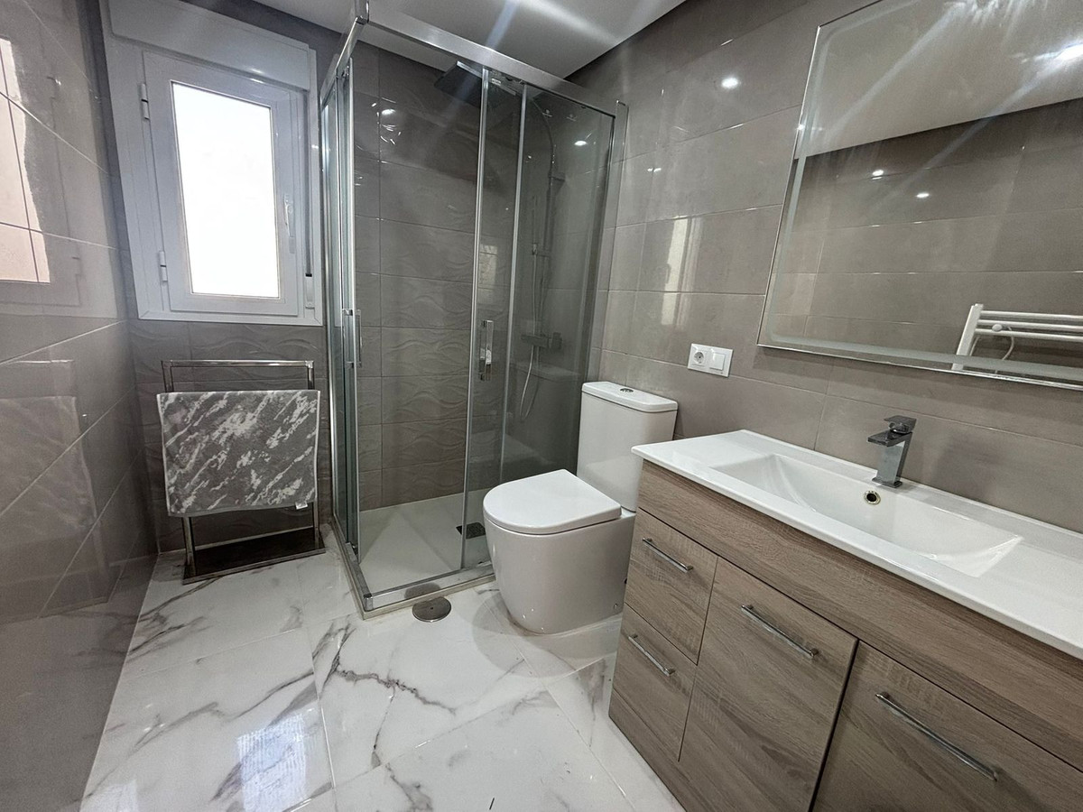 Se vende Apartamento Planta Media de 1 dormitorios en Costa Del Sol, Málaga, España