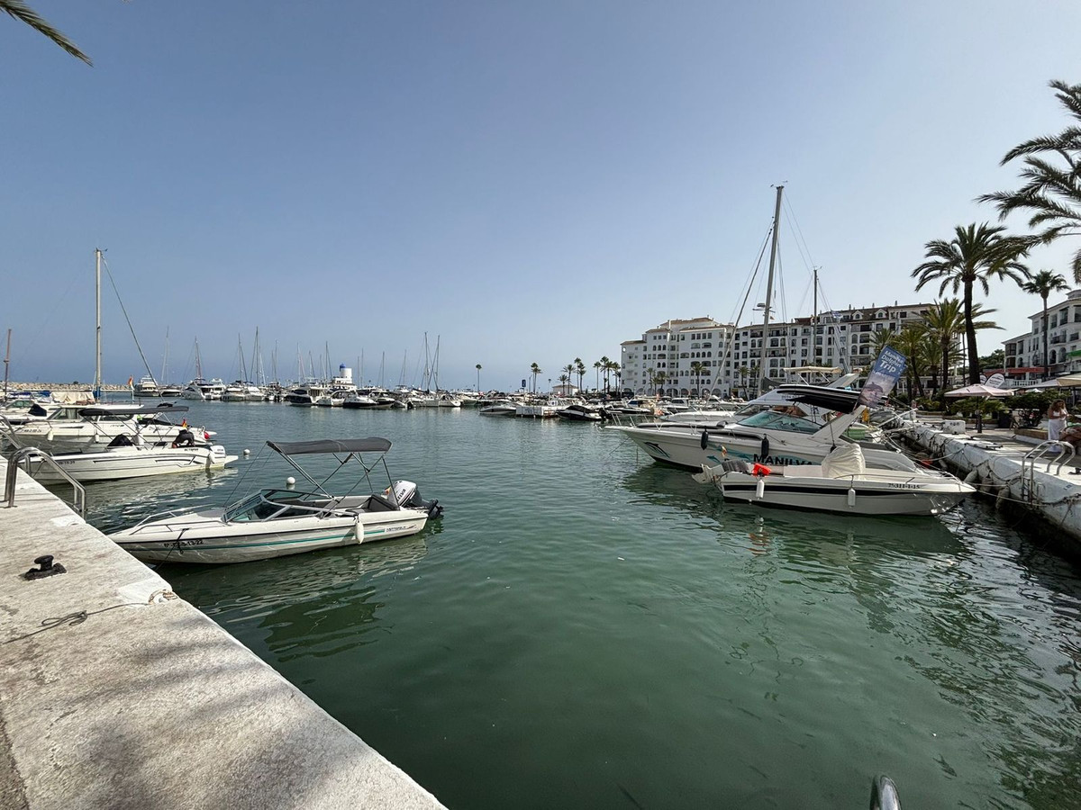 Se vende Apartamento Planta Media de 1 dormitorios en Costa Del Sol, Málaga, España