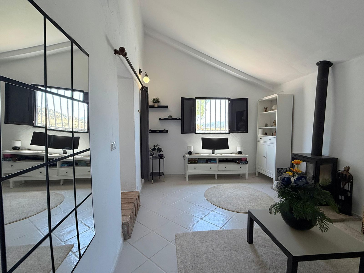 5 Bed Townhouse for sale in Villanueva De La Concepcion Costa Del Sol, Málaga, Spain