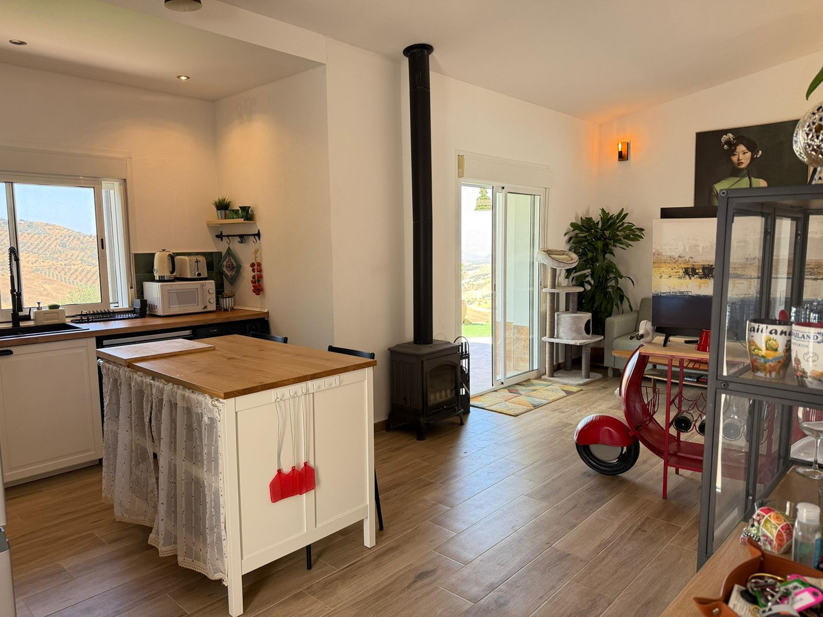 5 Bed Townhouse for sale in Villanueva De La Concepcion Costa Del Sol, Málaga, Spain
