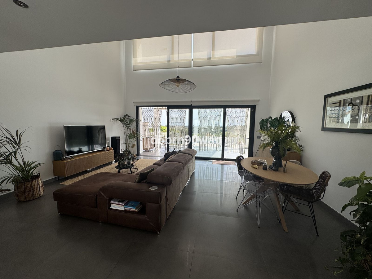 Se vende Villa - Chalet de 4 dormitorios en Costa Del Sol, Málaga, España