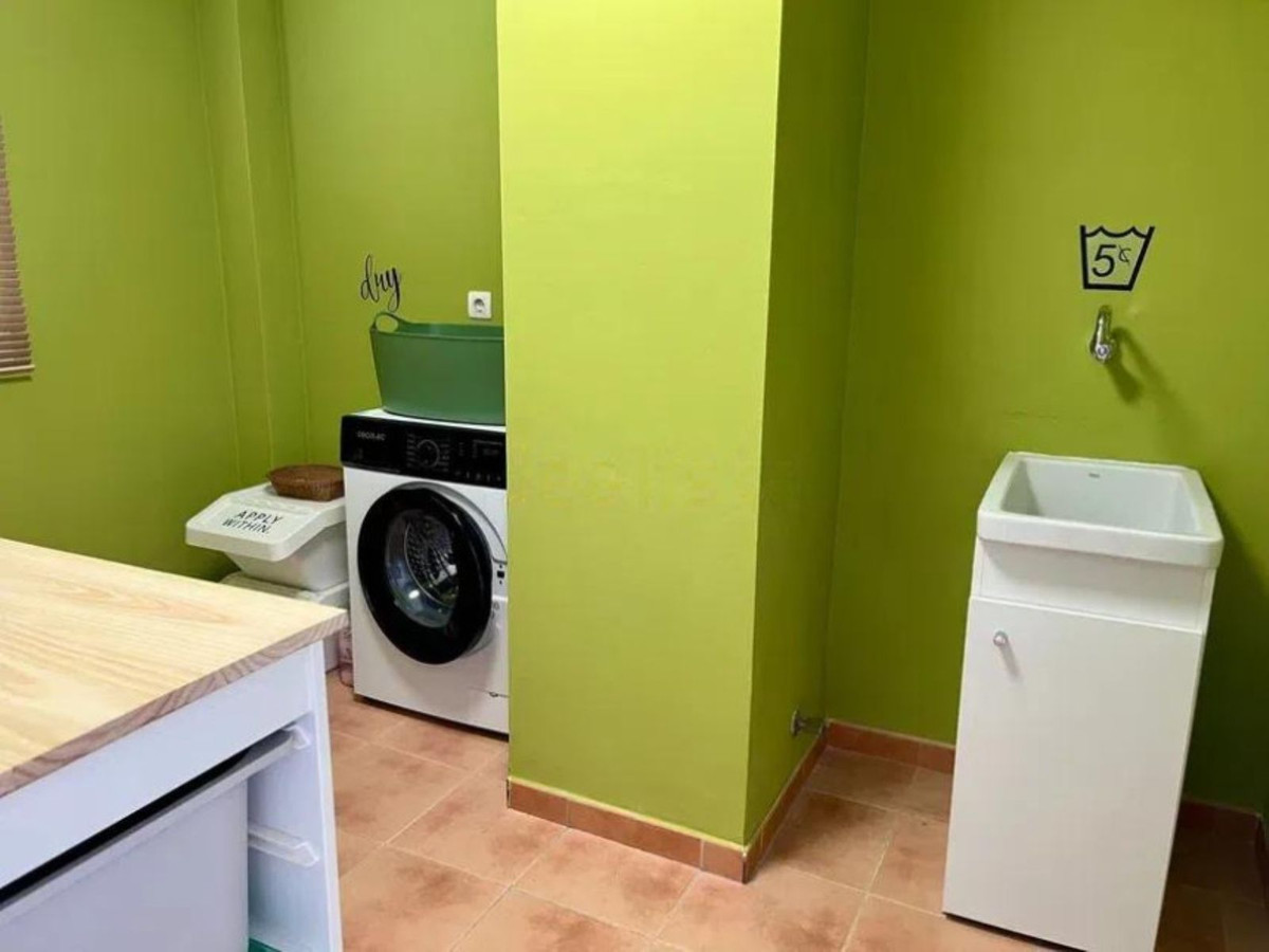 3 Bed Townhouse for sale in Manilva Costa Del Sol, Málaga, Spain