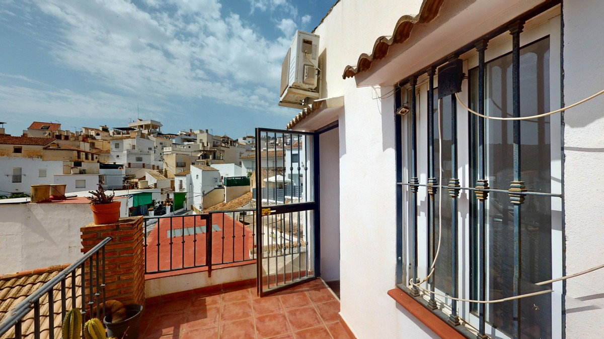Se vende Pareada de 3 dormitorios en Costa Del Sol East, Málaga, España