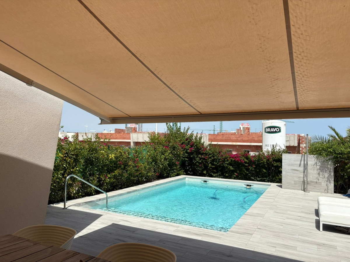 2 Bed Townhouse for sale in La Finca Golf Costa Blanca, Alicante, Spain
