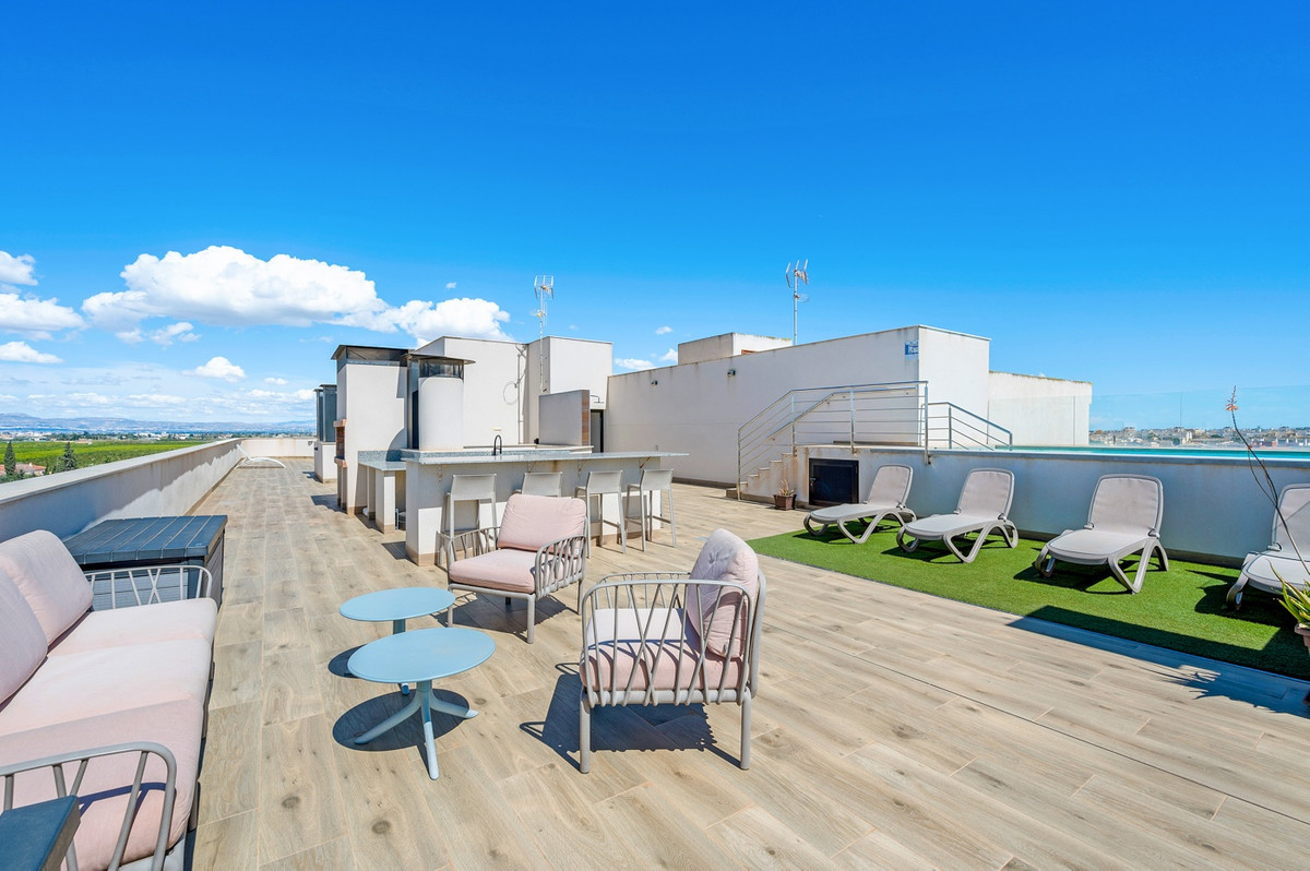 2 Bed Apartment for sale in Formentera Del Segura Costa Blanca, Alicante, Spain
