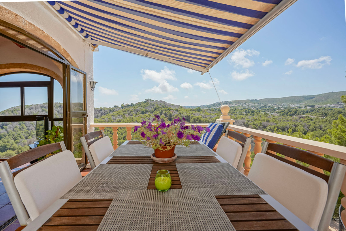 4 Bed Townhouse for sale in Javea Costa Blanca, Alicante, Spain