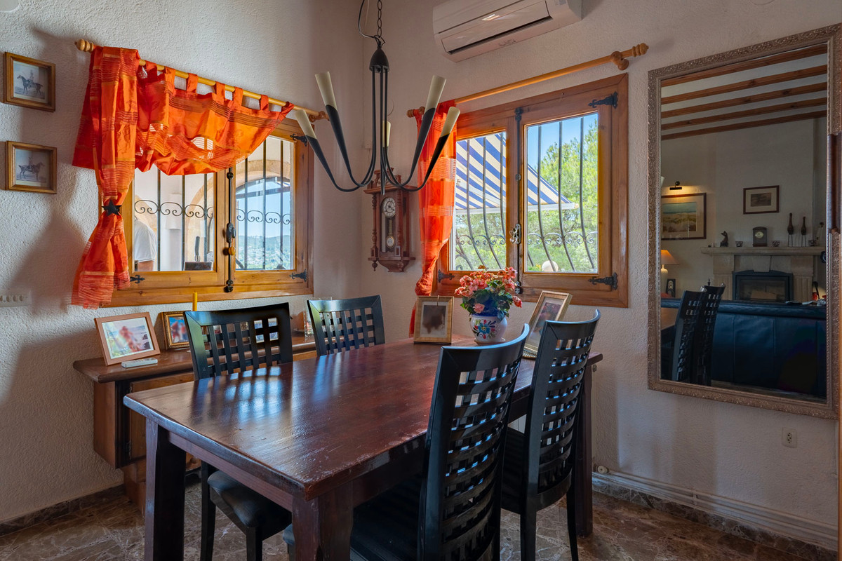 4 Bed Townhouse for sale in Javea Costa Blanca, Alicante, Spain
