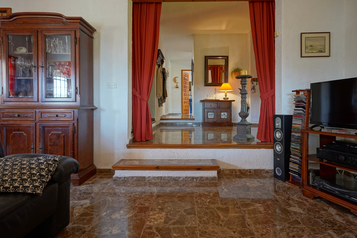 4 Bed Townhouse for sale in Javea Costa Blanca, Alicante, Spain