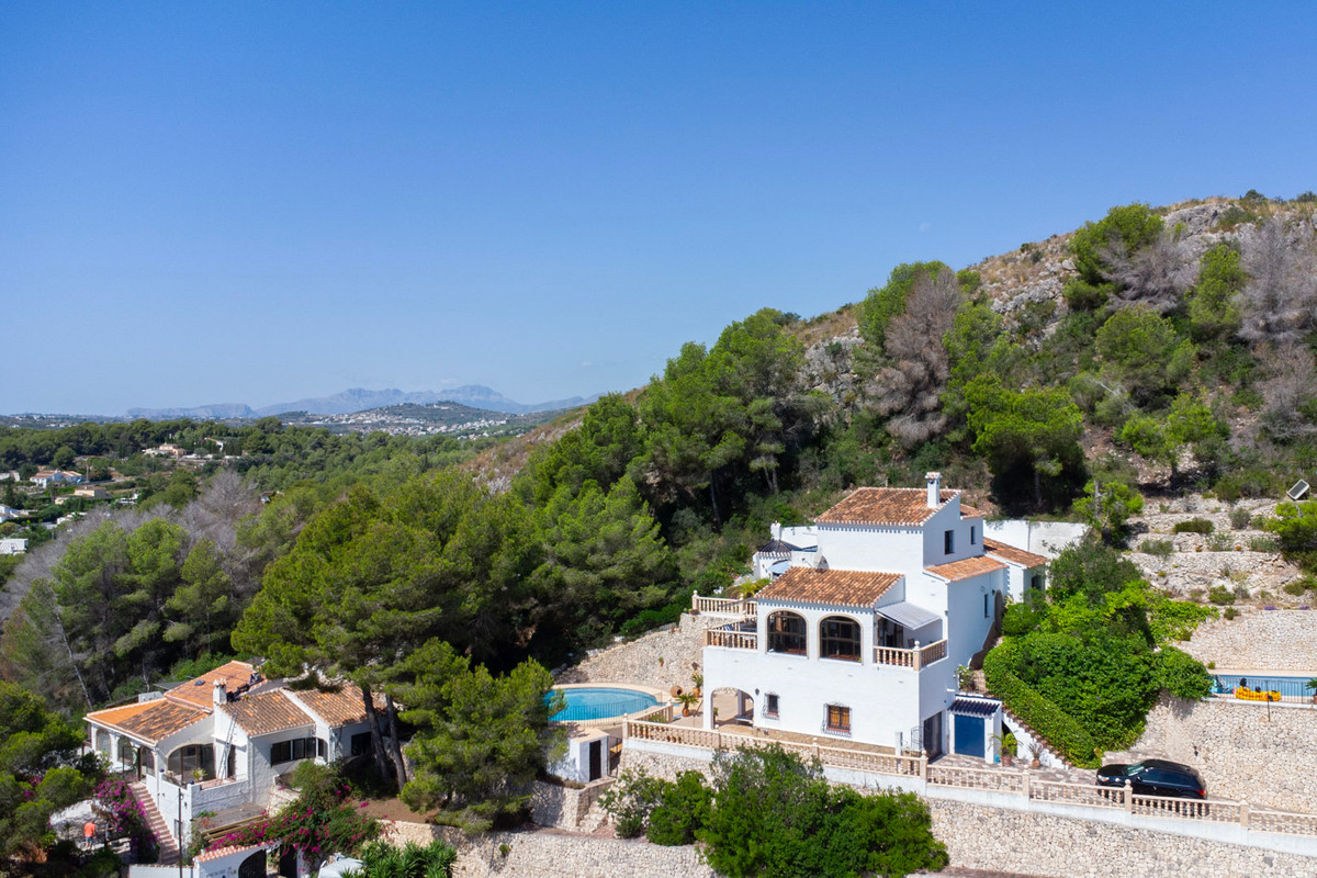 4 Bed Townhouse for sale in Javea Costa Blanca, Alicante, Spain