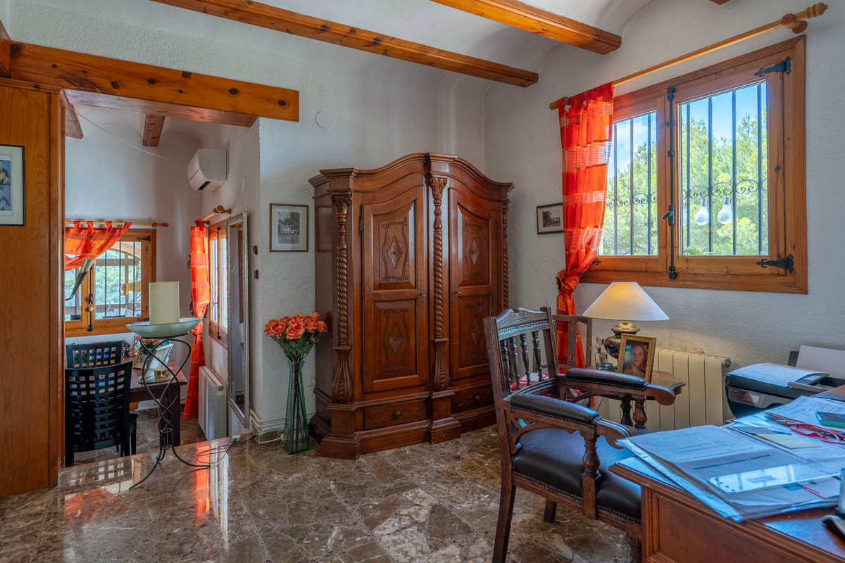 4 Bed Townhouse for sale in Javea Costa Blanca, Alicante, Spain
