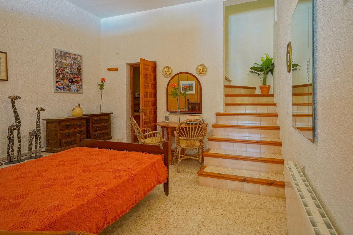 4 Bed Townhouse for sale in Javea Costa Blanca, Alicante, Spain
