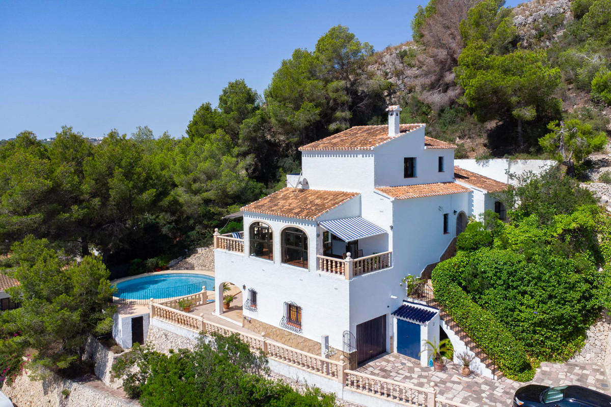 4 Bed Townhouse for sale in Javea Costa Blanca, Alicante, Spain