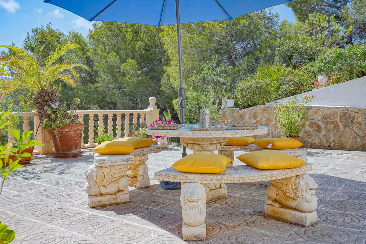 4 Bed Townhouse for sale in Javea Costa Blanca, Alicante, Spain
