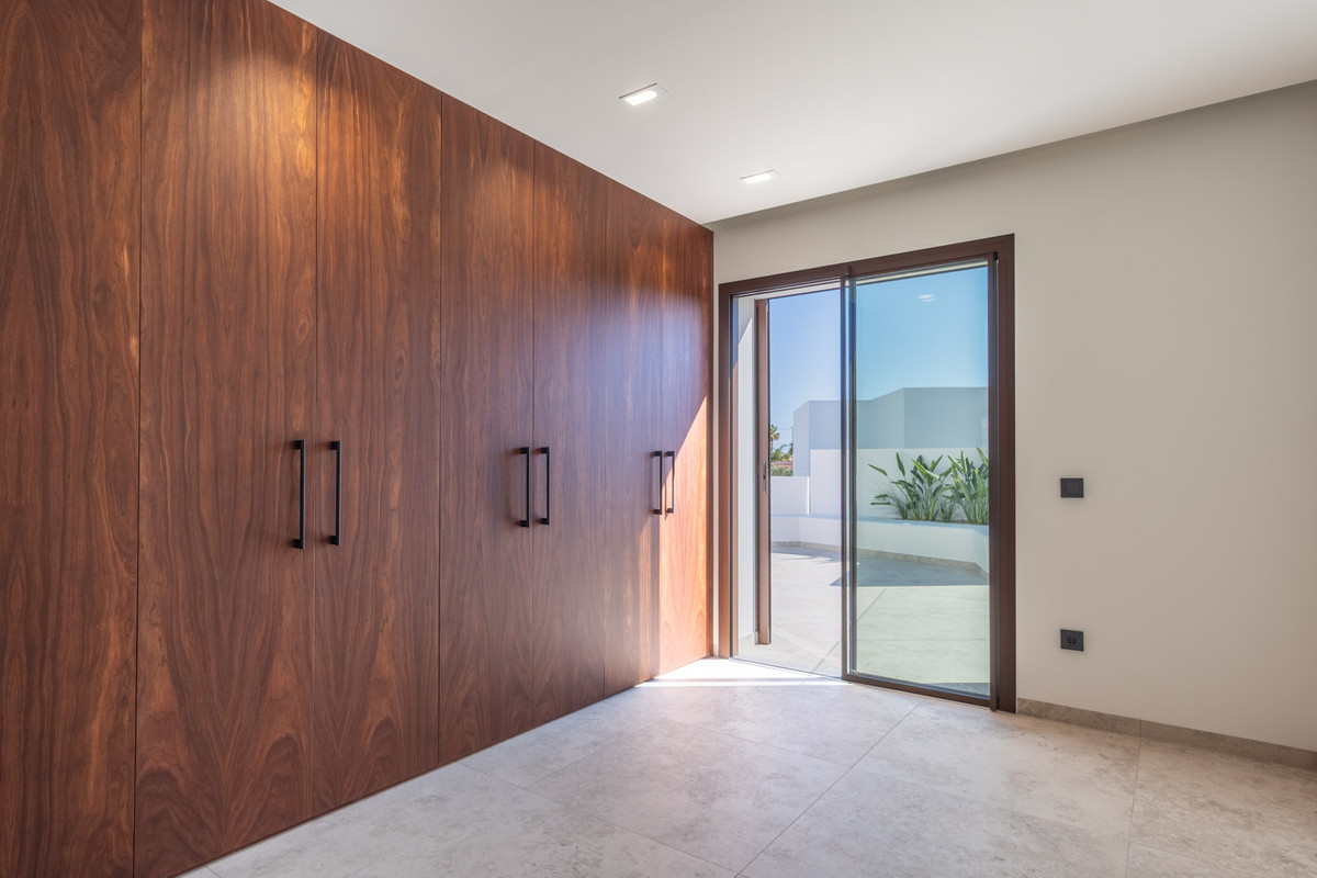 4 Bed Townhouse for sale in Benissa Costa Blanca, Alicante, Spain