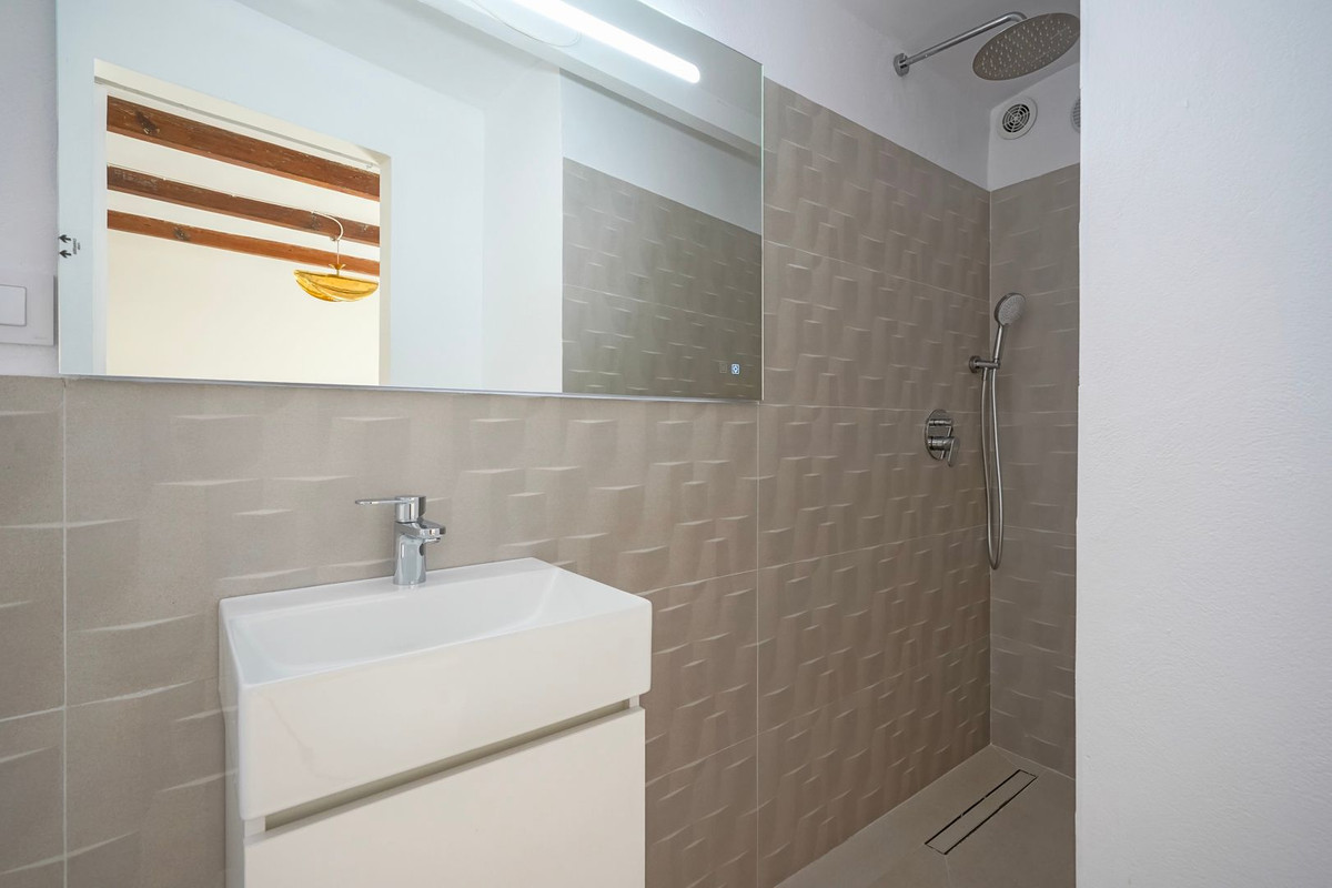 Se vende Adosada de 3 dormitorios en Costa Blanca, Alicante, España
