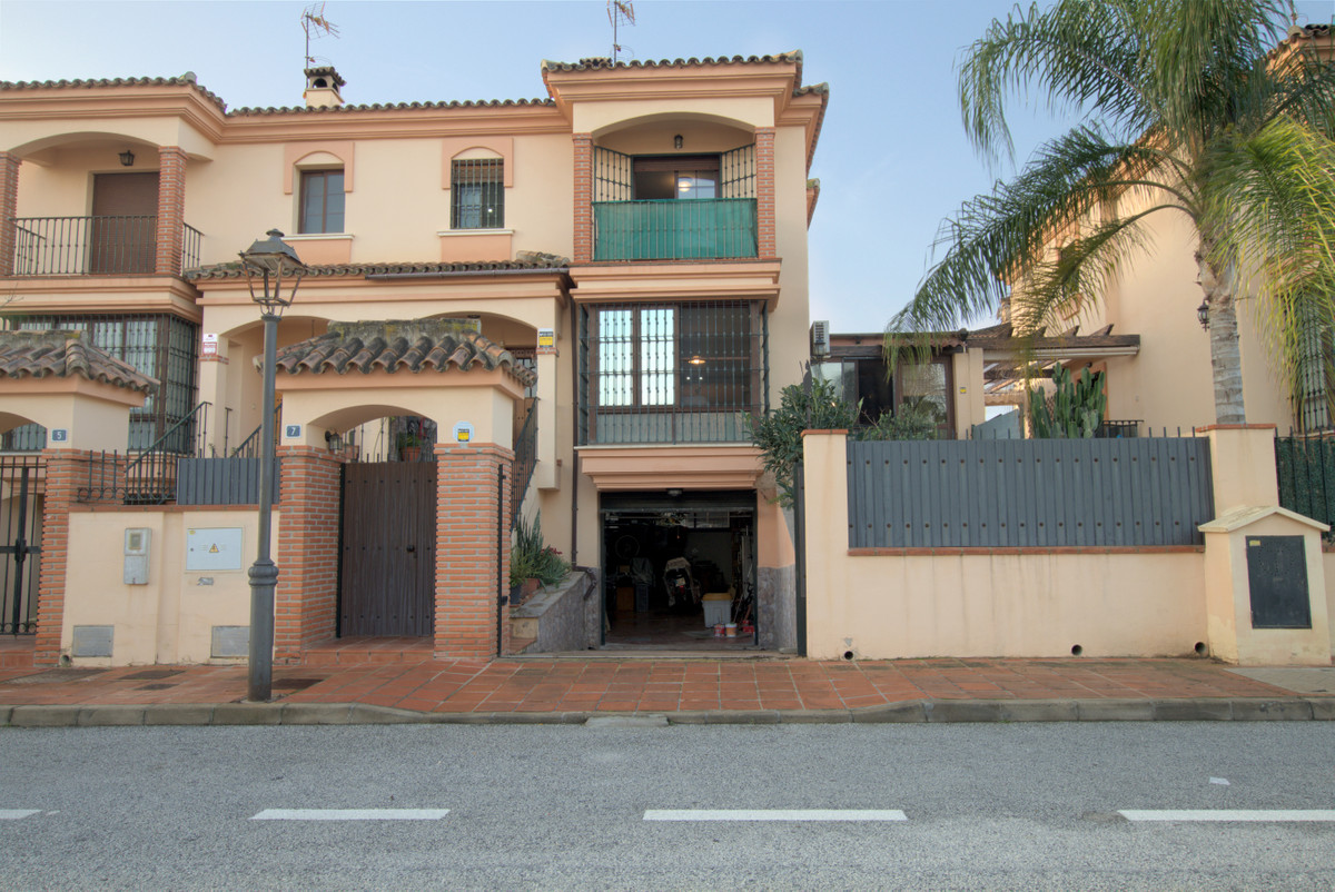 Se vende Adosada de 3 dormitorios en Costa Del Sol, Málaga, España