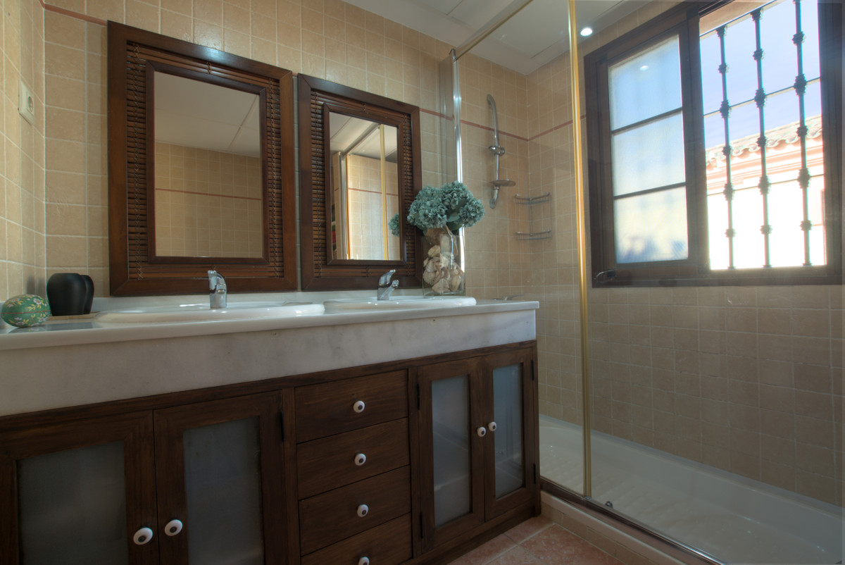 Se vende Adosada de 3 dormitorios en Costa Del Sol, Málaga, España