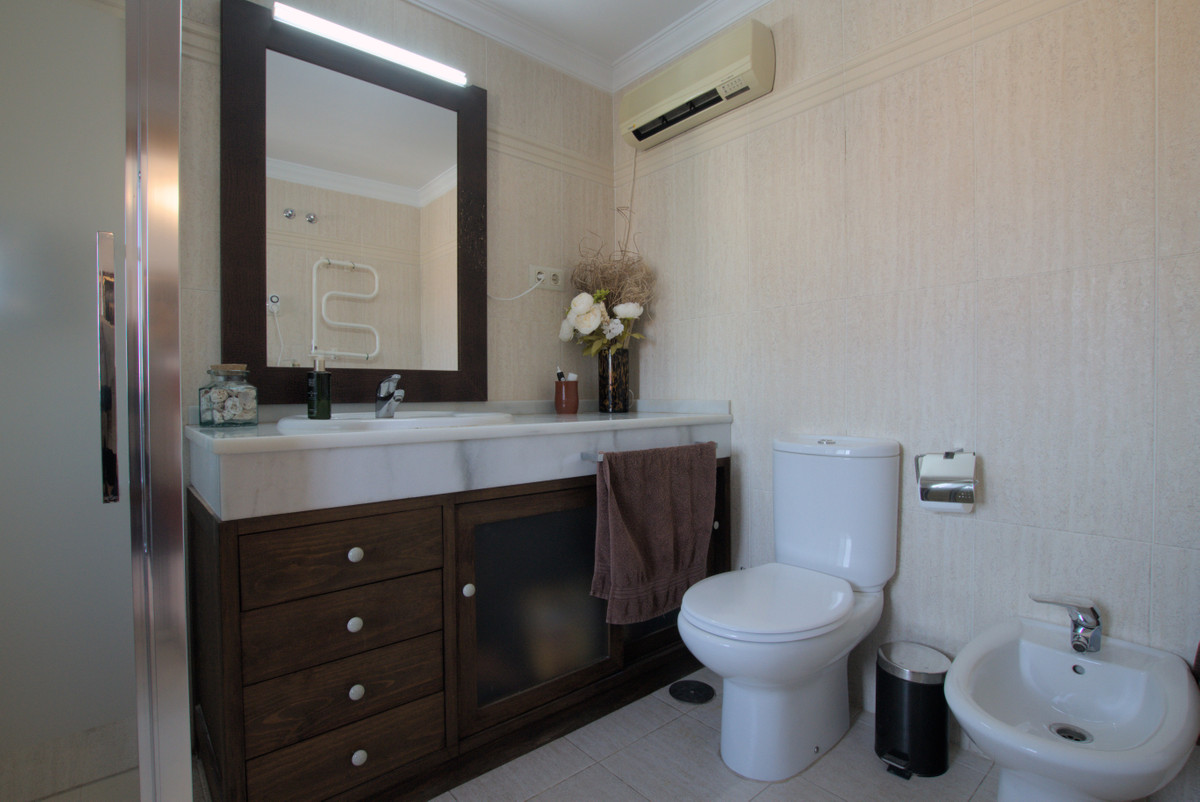 Se vende Adosada de 3 dormitorios en Costa Del Sol, Málaga, España