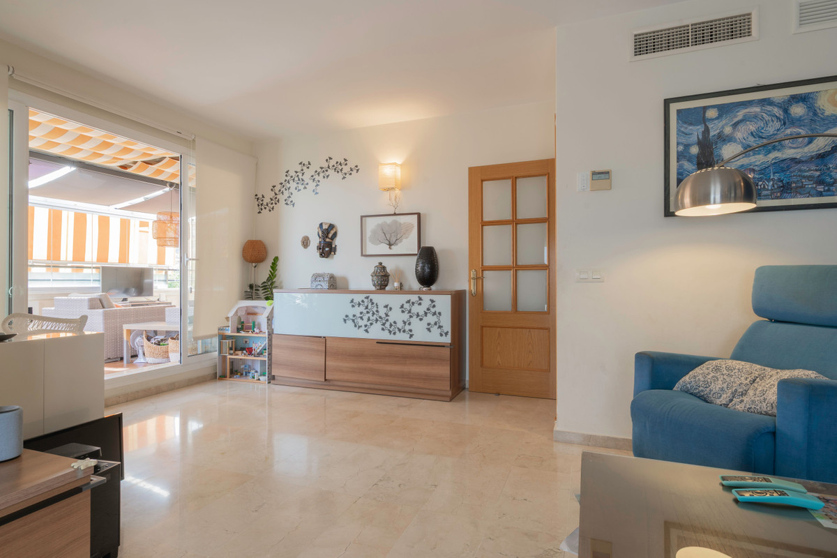4 Bed Apartment for sale in El Pinillo Costa Del Sol, Málaga, Spain
