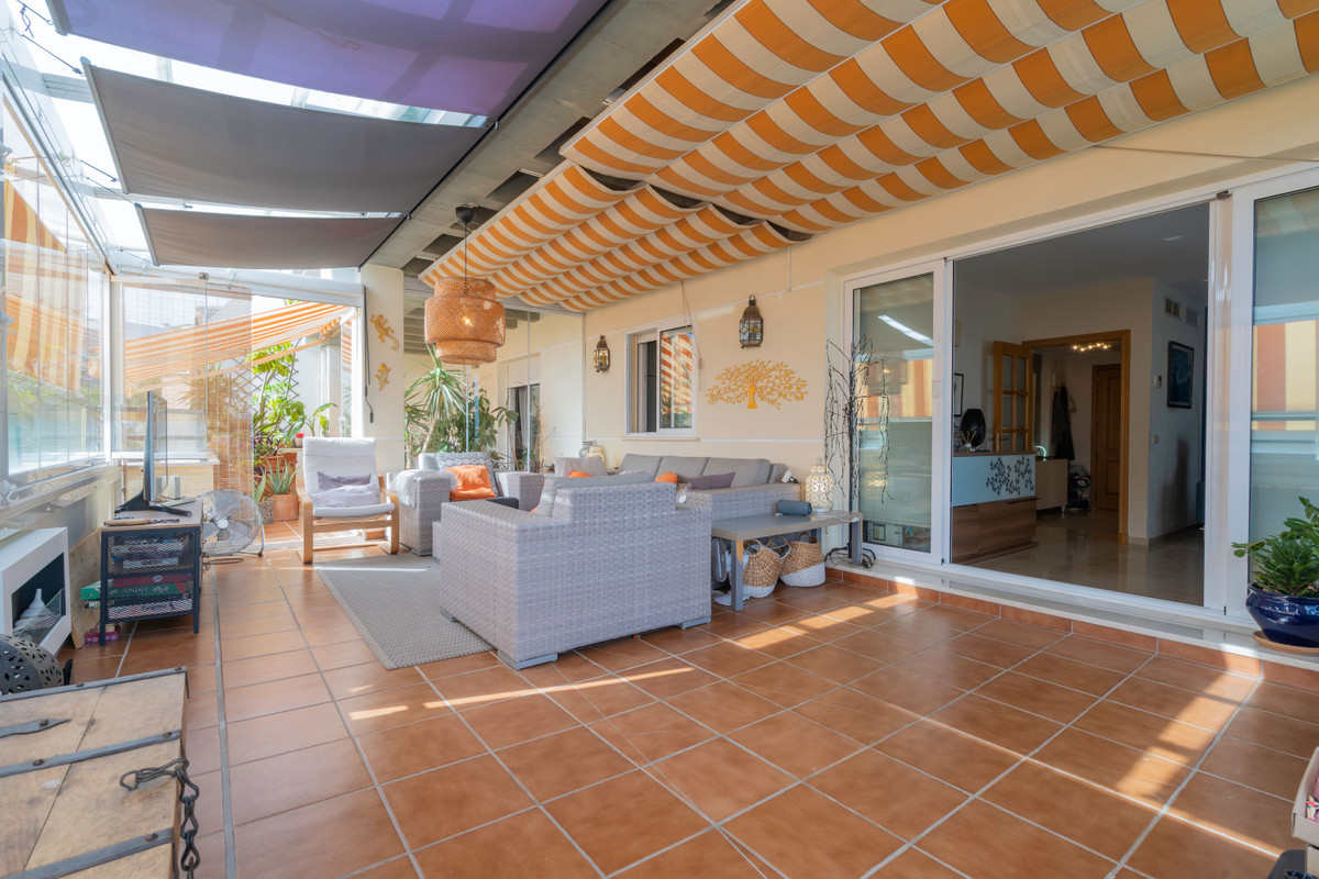 4 Bed Apartment for sale in El Pinillo Costa Del Sol, Málaga, Spain