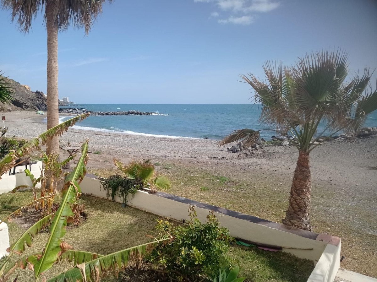 Se vende Apartamento Planta Baja de 2 dormitorios en Costa Del Sol, Málaga, España