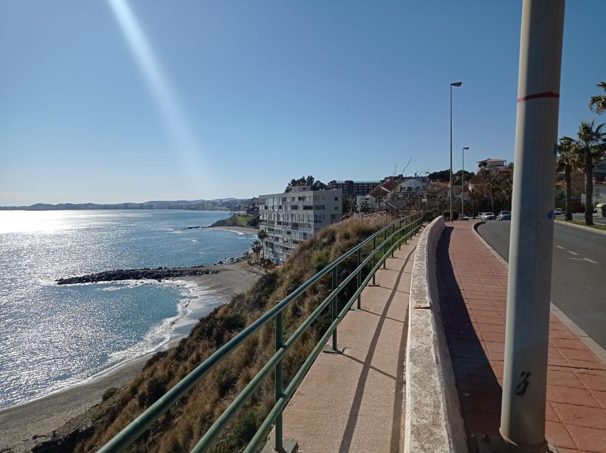 Se vende Apartamento Planta Baja de 2 dormitorios en Costa Del Sol, Málaga, España