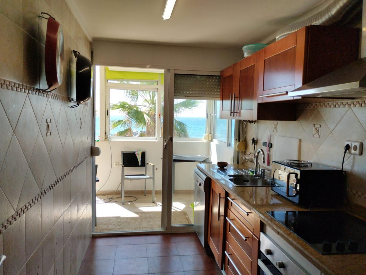 Se vende Apartamento Planta Baja de 2 dormitorios en Costa Del Sol, Málaga, España