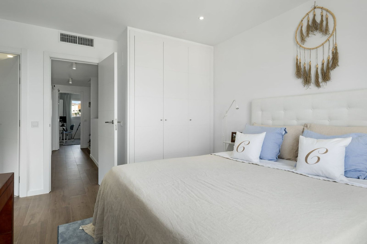 3 Bed Townhouse for sale in La Cala De Mijas Costa Del Sol, Málaga, Spain