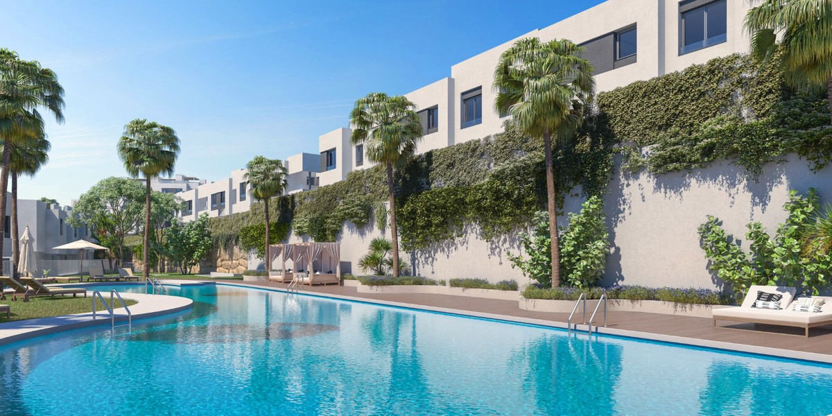 3 Bed Townhouse for sale in La Cala De Mijas Costa Del Sol, Málaga, Spain