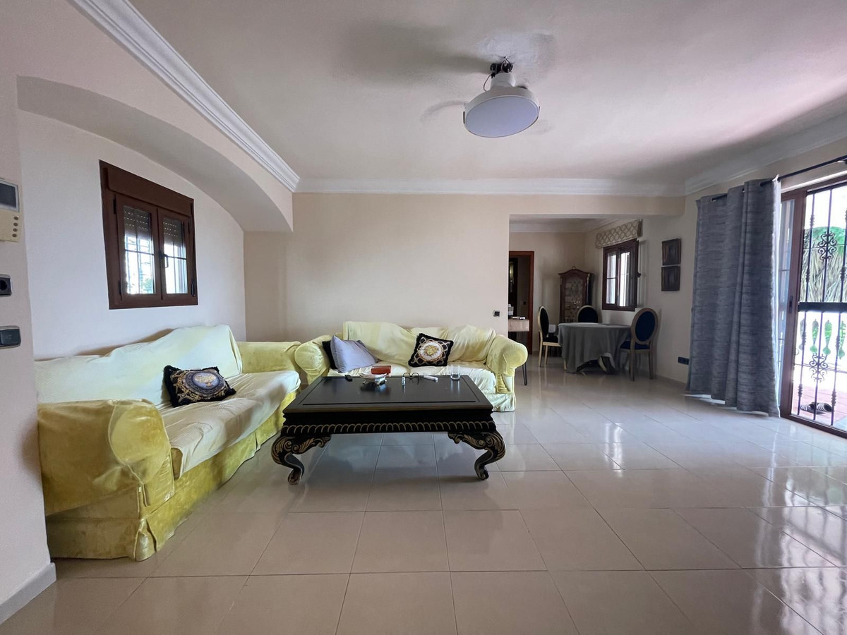 Se vende Villa - Chalet de 3 dormitorios en Costa Del Sol, Málaga, España