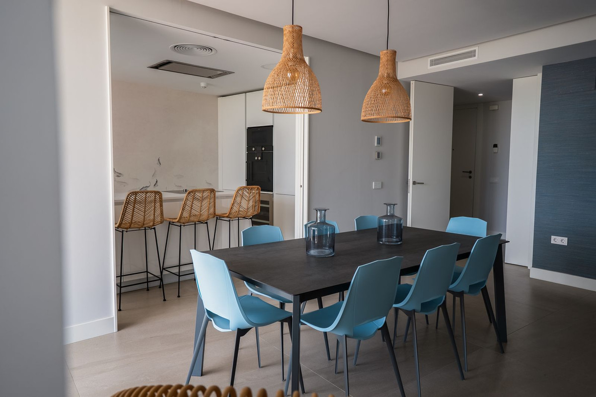 2 Bed Apartment for sale in Estepona Costa Del Sol, Málaga, Spain