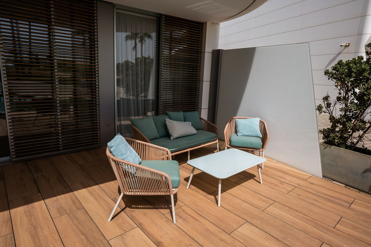2 Bed Apartment for sale in Estepona Costa Del Sol, Málaga, Spain