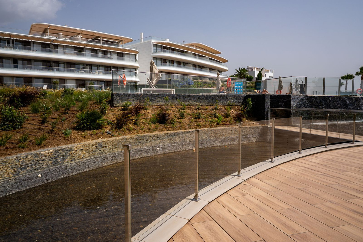 2 Bed Apartment for sale in Estepona Costa Del Sol, Málaga, Spain