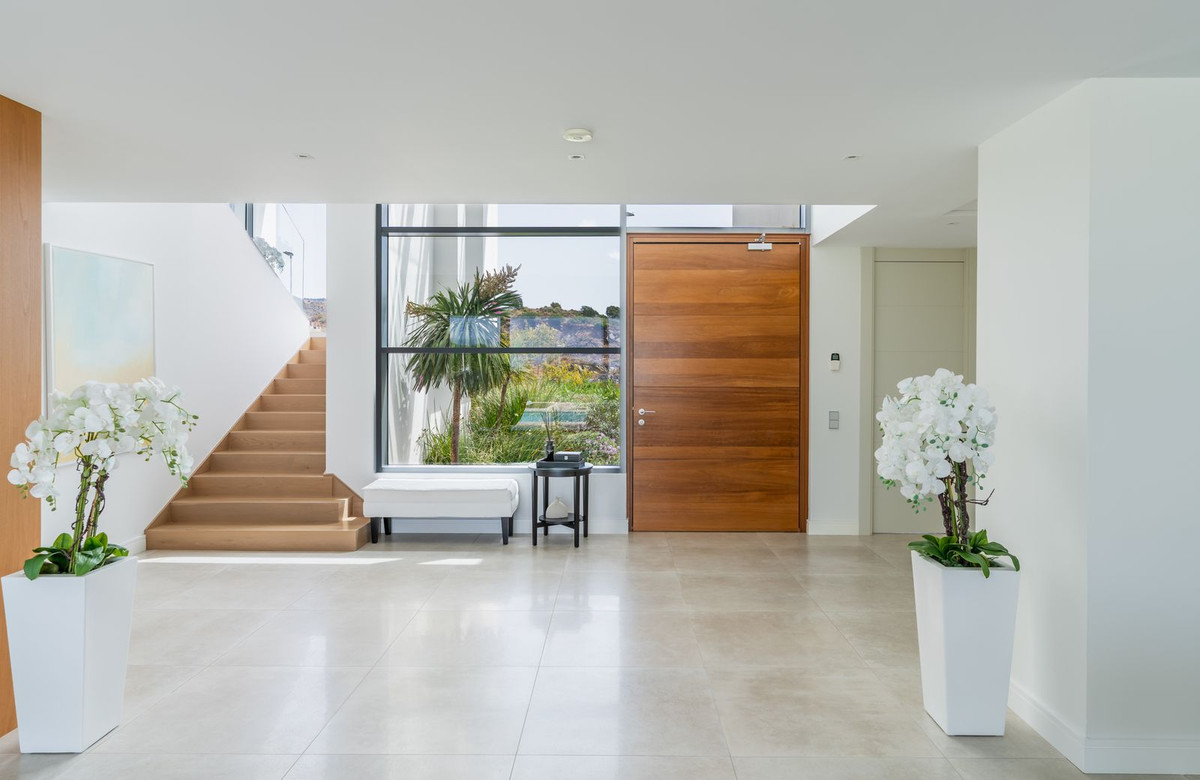 Se vende Villa - Chalet de 5 dormitorios en Costa Del Sol, Málaga, España